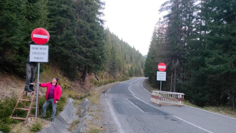 Se închide circulația pe Transalpina între Rânca și Curpăt din cauza ninsorii