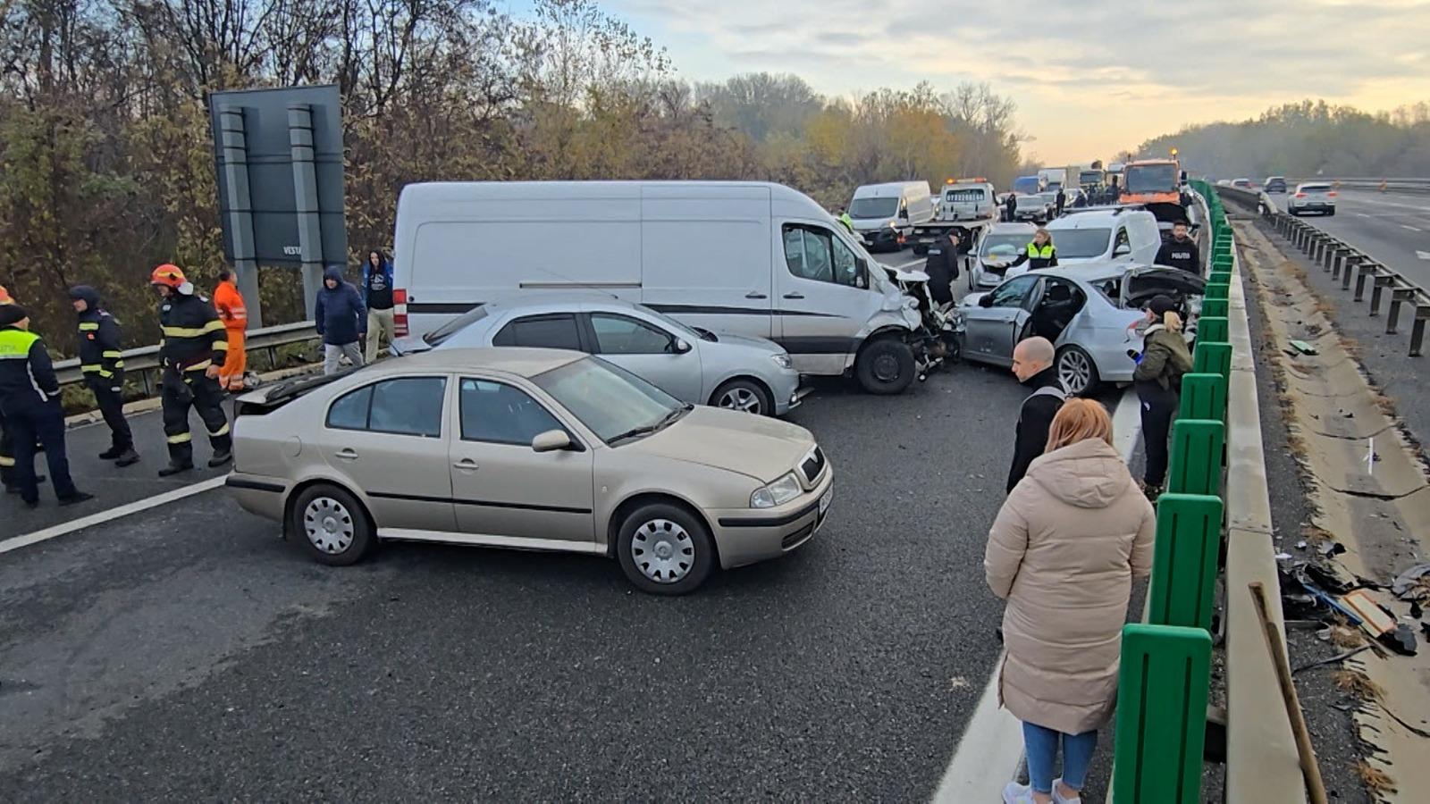 Filmul carambolului de pe A3, unde 12 maşini s-au ciocnit una după alta. Ce a produs haosul: "Şocul vieţii mele"