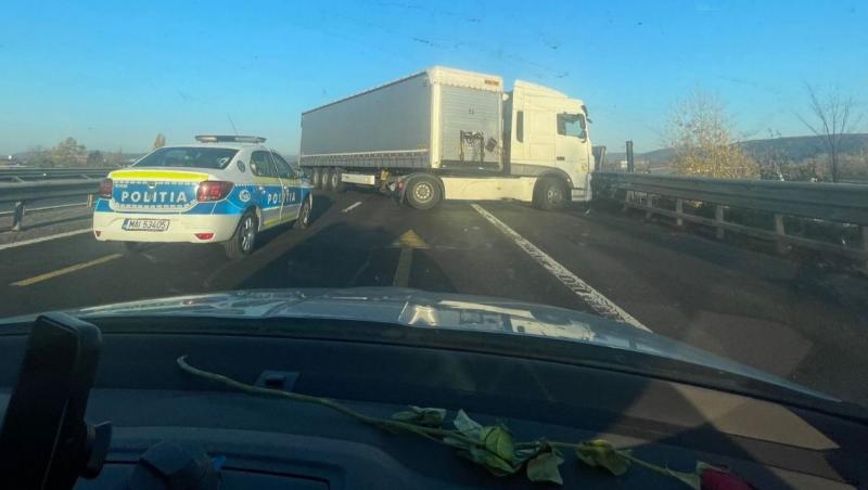 Şofer polonez de TIR, oprit de poliţie pe Autostrada A1 București - Pitești. Bărbatul gonea spre Capitală, pe contrasens