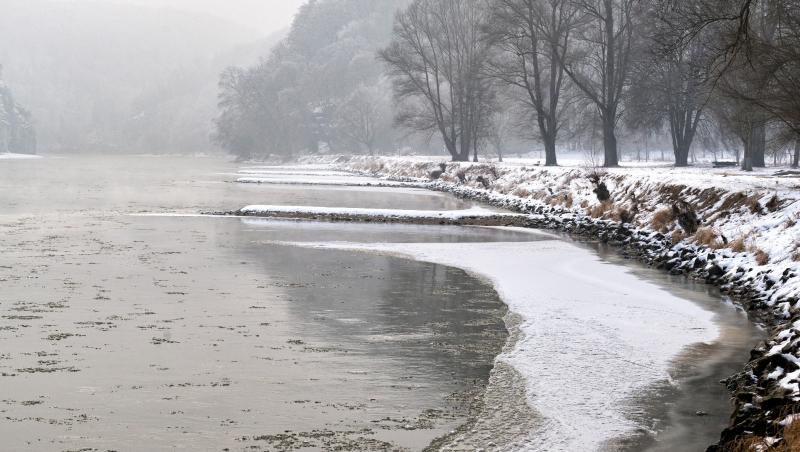 Răcire bruscă în București. Va ninge în noaptea de vineri spre sâmbătă; nopți și dimineți cu temperaturi negative