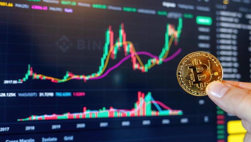 Efectul Trump continuă: Bitcoin a depășit joi pentru prima dată pragul de 95.000 de dolari