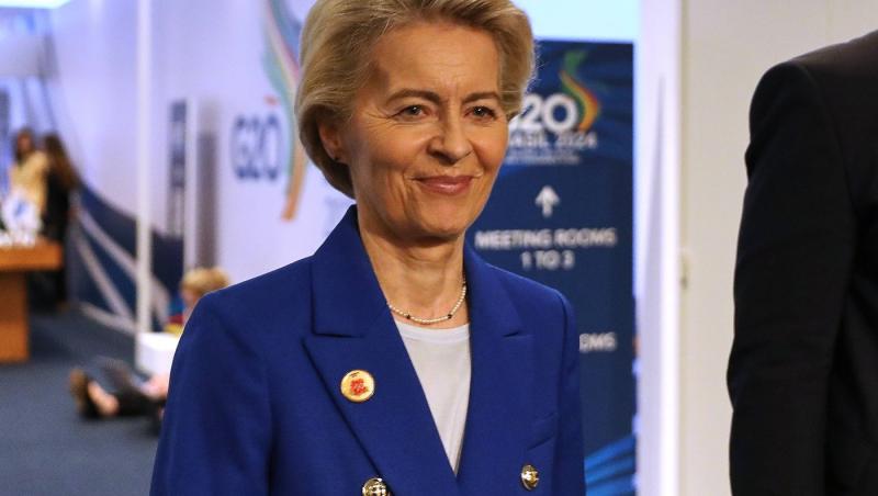 Ursula von der Leyen a acordat primul ajutor unui pasager care a avut o urgenţă medicală în timpul unui zbor spre Bruxelles