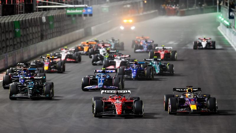 Formula 1 revine la Antena 1. Cursa din Las Vegas, difuzată duminică, de la 08.00, la Antena 1 poate stabili campionul mondial din 2024