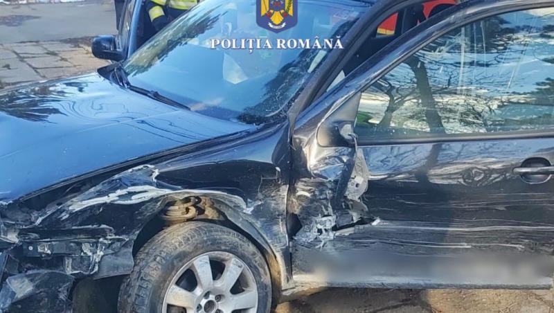 Şofer din Olt, oprit de poliţişti cu focuri de armă după ce furase o maşină. În cursa sa nebună a lovit 5 vehicule şi două autospeciale de poliţie