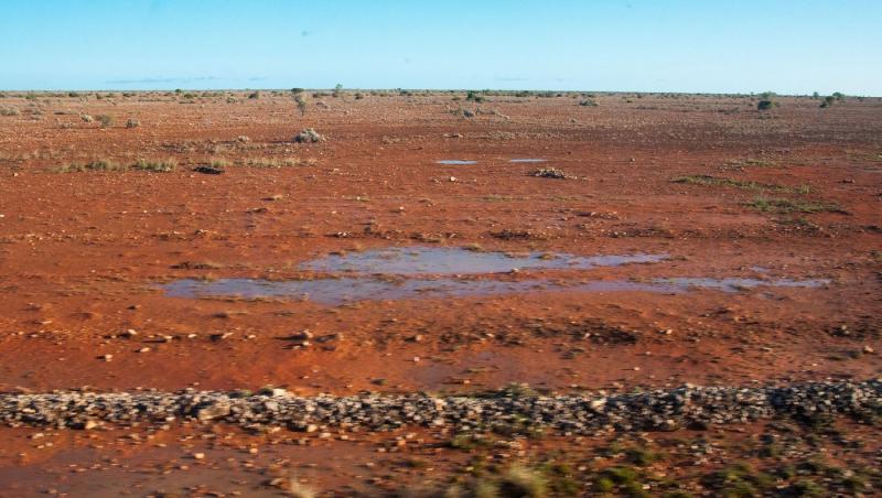 Crater de peste 11 kilometri în Australia după o tornadă misterioasă. Un speolog l-a descoperit din greşeală după ce s-a uitat pe Google Earth