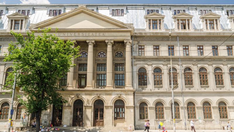 Universitatea din Bucureşti "respinge orice formă de dictatură" şi cere partidelor să îşi revizuiască principiile de selecţie a candidaţilor la alegeri