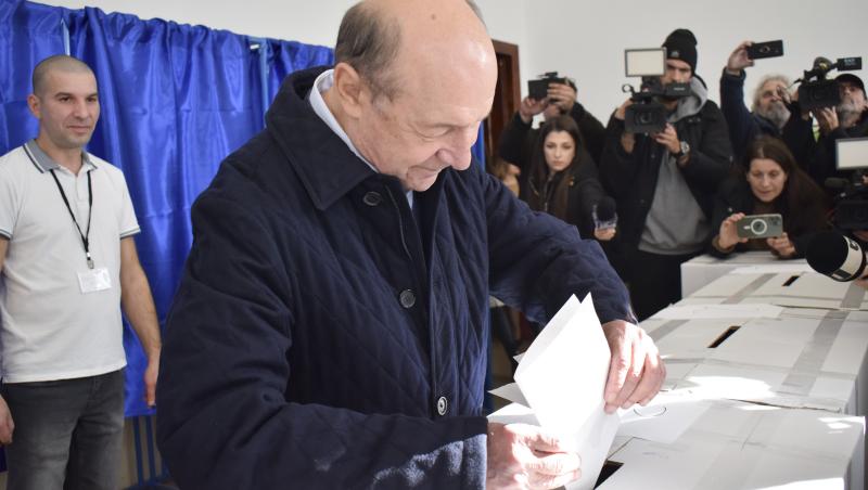 Băsescu: Georgescu este un fan înrăit al lui Putin; alegerile trebuie duse până la capăt, în lipsa unor probe de fraudare. CCR nu poate constata frauda