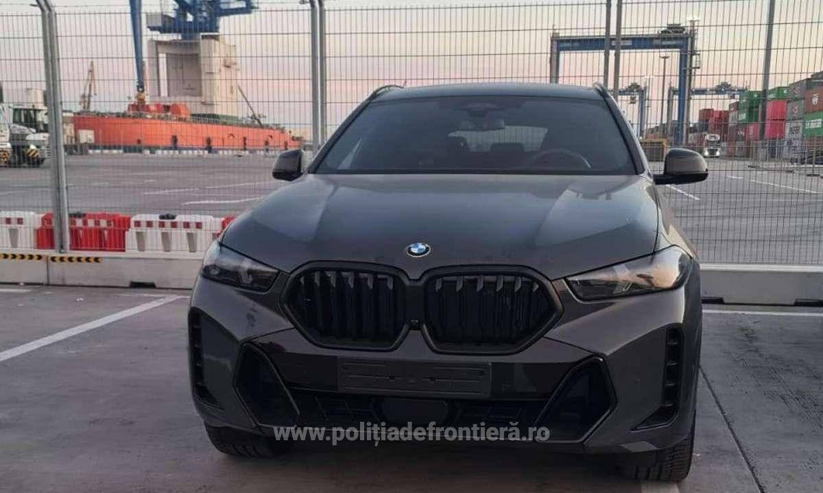 Maşini de 130.000 de euro, găsite în Portul Constanţa. Erau căutate de autorităţile din Suedia