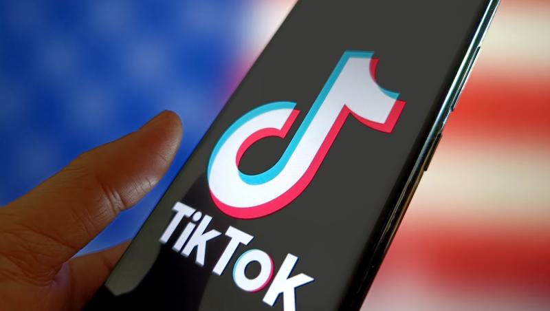 Cursă contra-cronometru pentru TikTok în SUA. Aplicaţia trebuie vândută până pe 19 ianuarie, altfel va fi interzisă