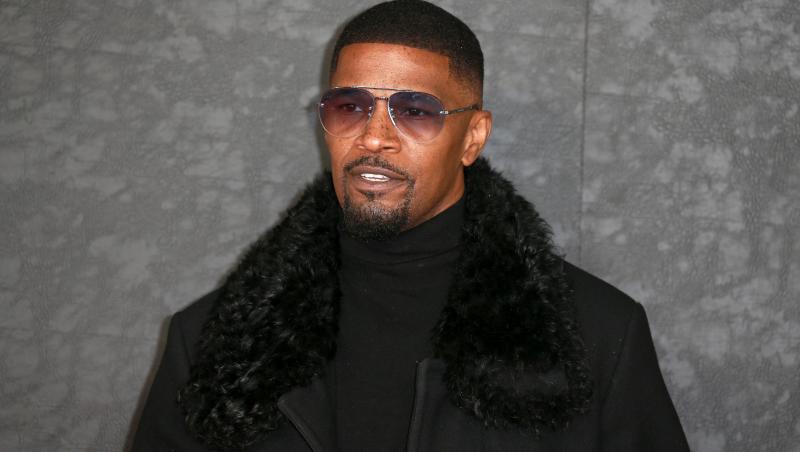 Jamie Foxx, lovit în gură cu un pahar, chiar de ziua lui. Actorul "se recuperează" după incident