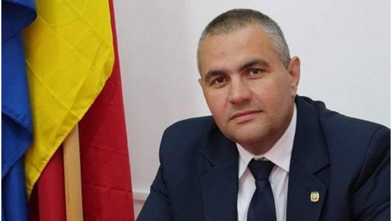 Primarul din Motru, găsit în conflict de interese de către ANI. Şi-ar fi folosit funcţia pentru obţinerea unor foloase patrimoniale