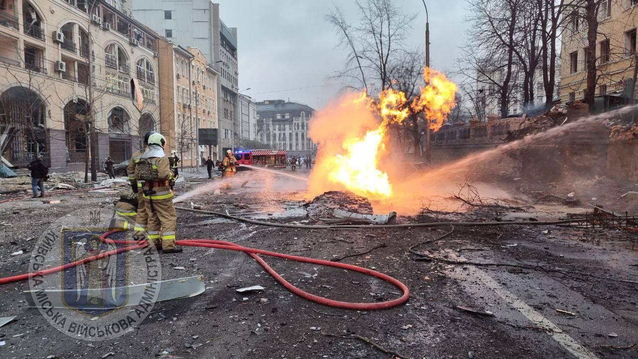 Rusia a atacat Kievul cu rachete balistice, răzbunare pentru atacul Ucrainei cu rachete occidentale asupra Rostov