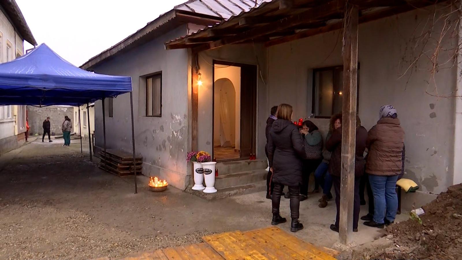 Femeia găsită moartă pe câmp, la Işalniţa, ar fi fost ucisă de un fost coleg de muncă