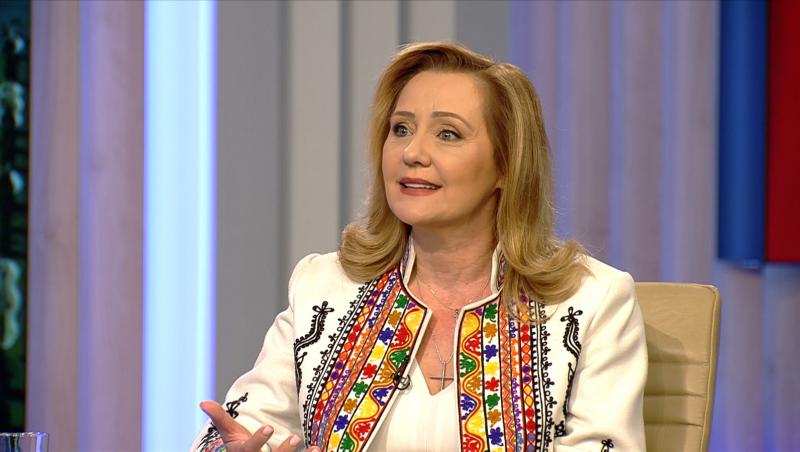 Elena Lasconi susţine că poate forma un Guvern între PSD, PNL, USR şi UDMR: "Am avut discuţii şi se va întâmpla"