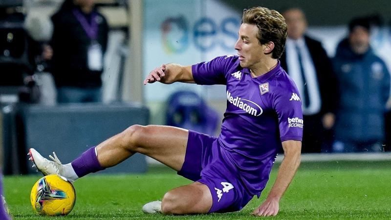 Edoardo Bove şi incidentul care i-ar putea grăbi plecarea din Serie A, după ce s-a prăbuşit pe teren în meciul Fiorentina - Inter