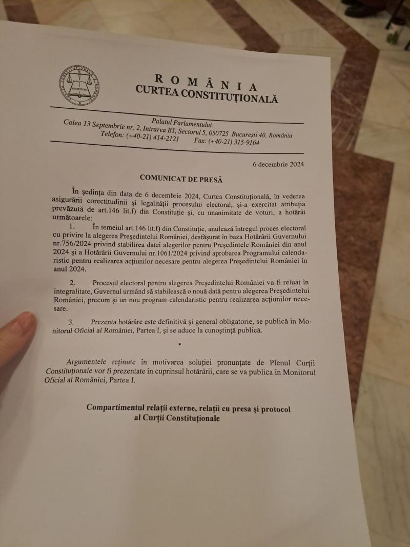 Curtea Constituţională a anulat primul tur al alegerilor prezidenţiale