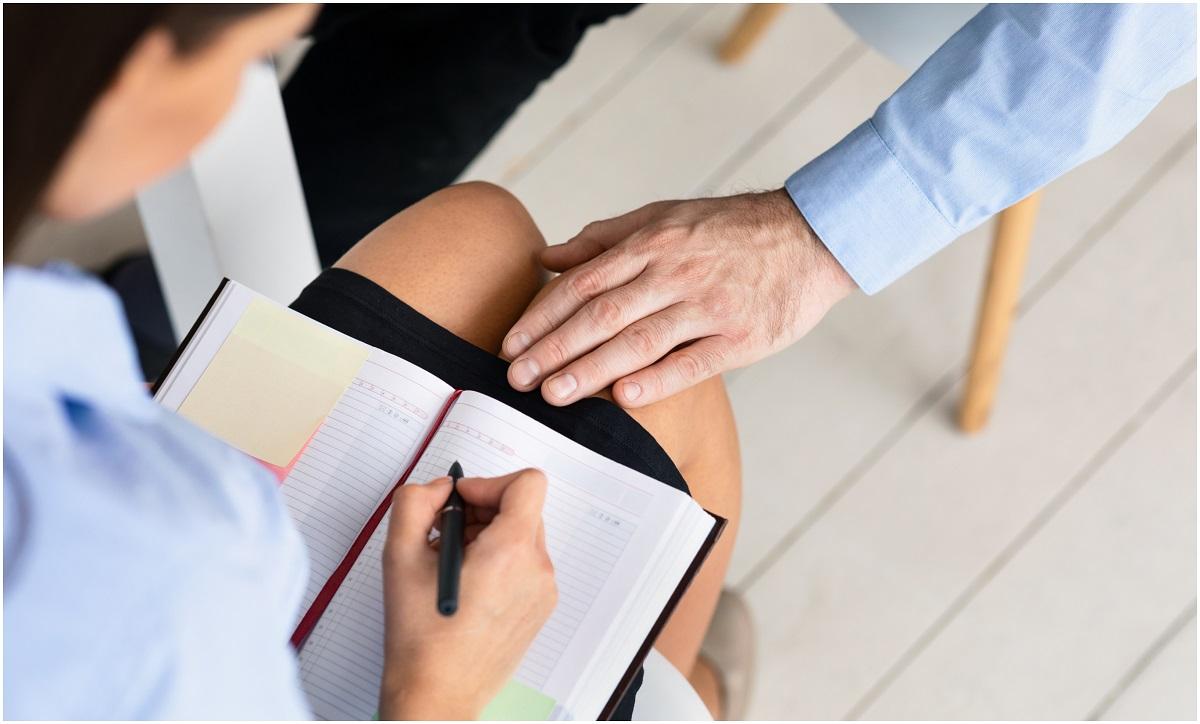 Bărbat de 52 de ani, reținut după ce ar fi agresat sexual două minore de 14 şi 17 ani, în timpul meditațiilor pe care le dădea la el acasă, în Călărași