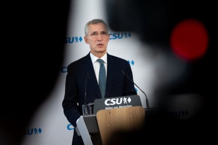 Cine îi va înlocui pe Jens Stoltenberg la şefia NATO. Un singur candidat a fost declarat, până în prezent