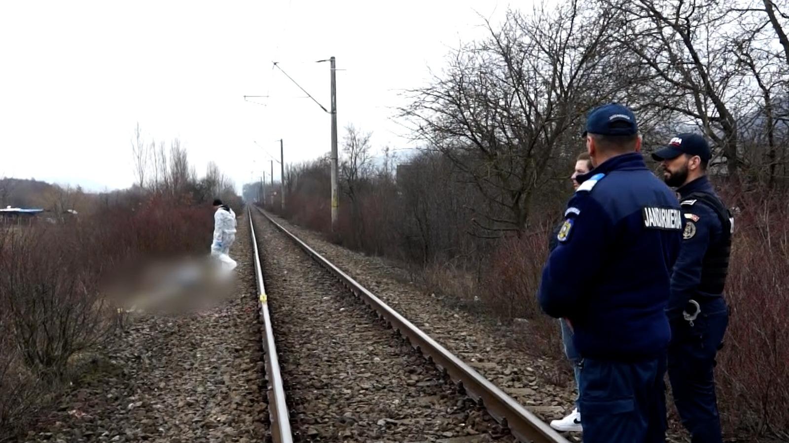 Depresia l-a făcut să aleagă moartea la doar 23 de ani. Tânărul nu a stat pe gânduri şi s-a aruncat glonţ în faţa trenului, în Bistriţa