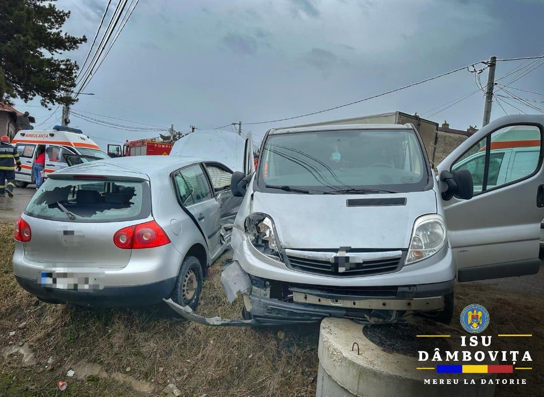 Accident cu 5 răniţi în Dâmboviţa
