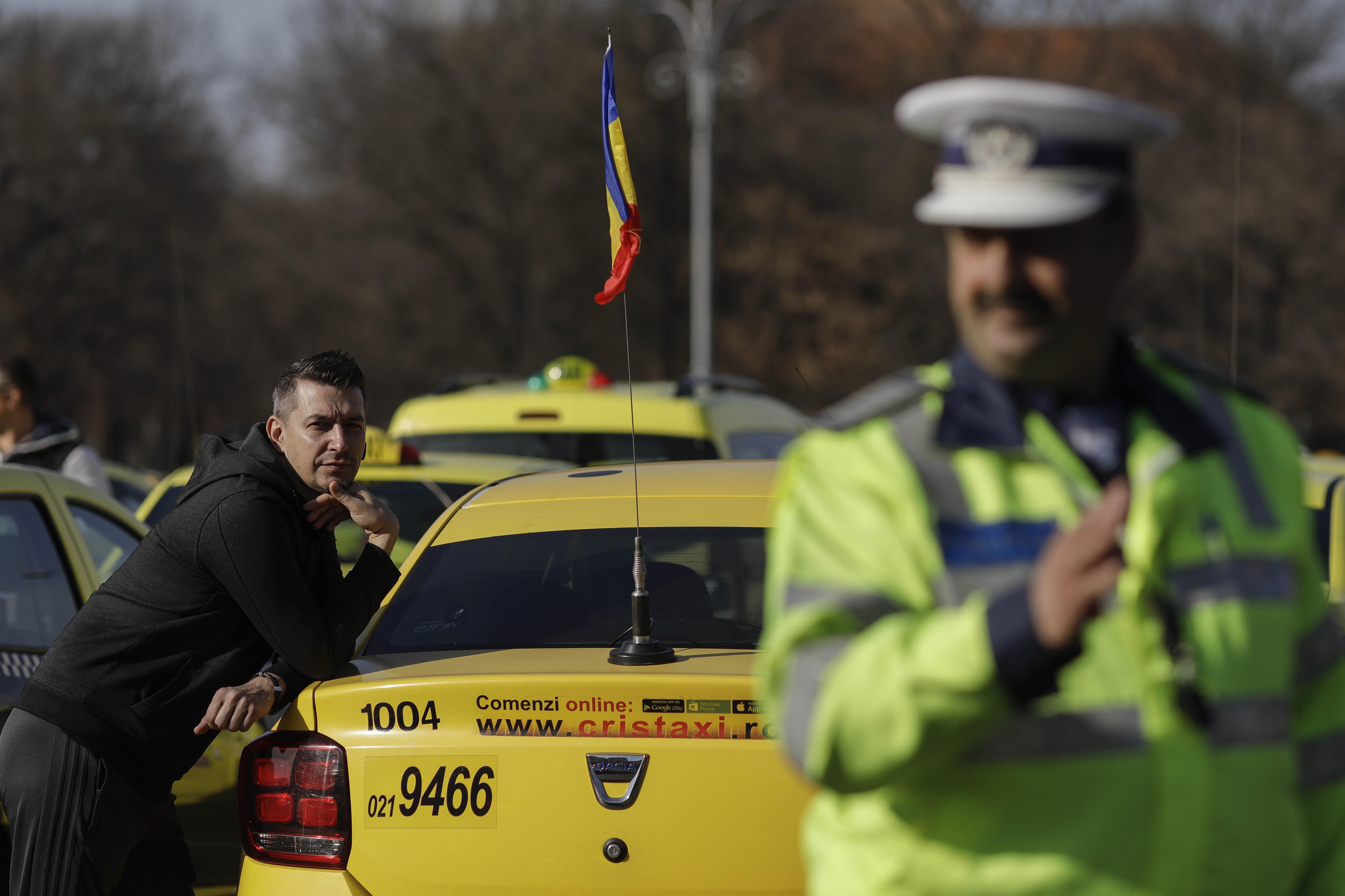 Taximetriştii intră în greva foamei, după 3 zile de proteste. Guvernul are nevoie de o lună pentru a le analiza solicitările