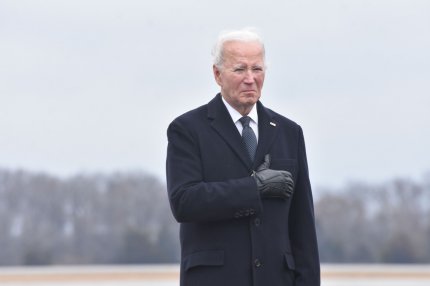 "Dacă faceţi rău unui american, vom răspunde". Cum a comentat Joe Biden atacurile Armatei SUA în Irak şi Siria