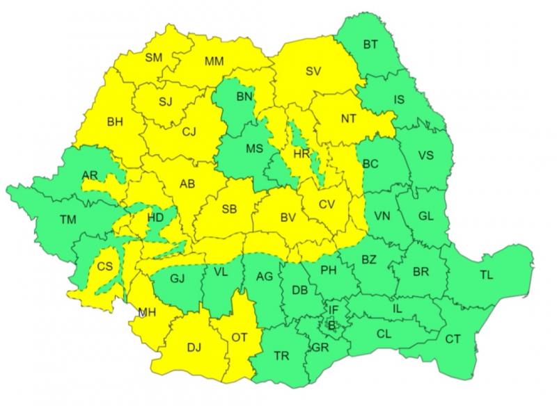 Aproape toată ţara, sub cod galben de vânt şi vremea rea începând de azi. Meteorologii anunţă cod portocaliu de ninsori şi viscol la munte
