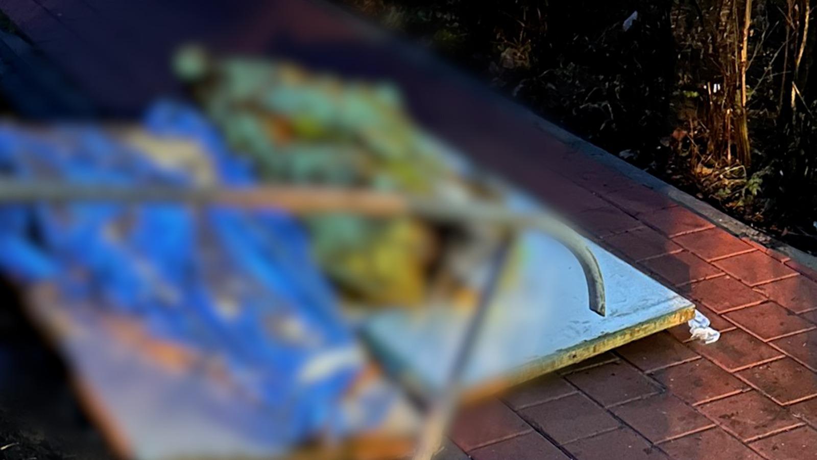 Au trăit o viaţă împreună şi au murit unul lângă altul. Ce ar fi cauzat incendiul în care doi soţi de 80 de ani şi-au pierdut viaţa, în Suceava