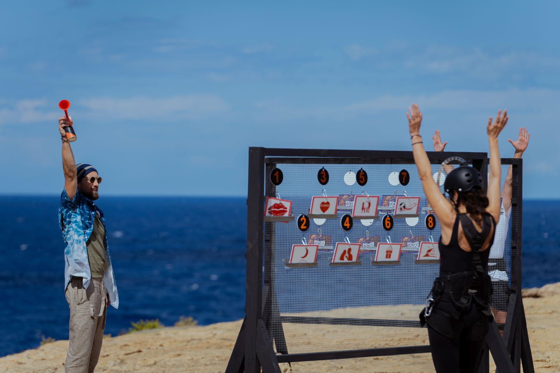 Primul cuplu care a ieșit din competiția Power Couple România, CRBL și Elena: "Suntem dezamăgiți, dar împăcați, în același timp"