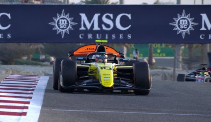 Calificările din Formula 2™ ale MP din Bahrain au fost în AntenaPLAY! Kush Maini a fost descalificat. Bortoleto, în pole-position