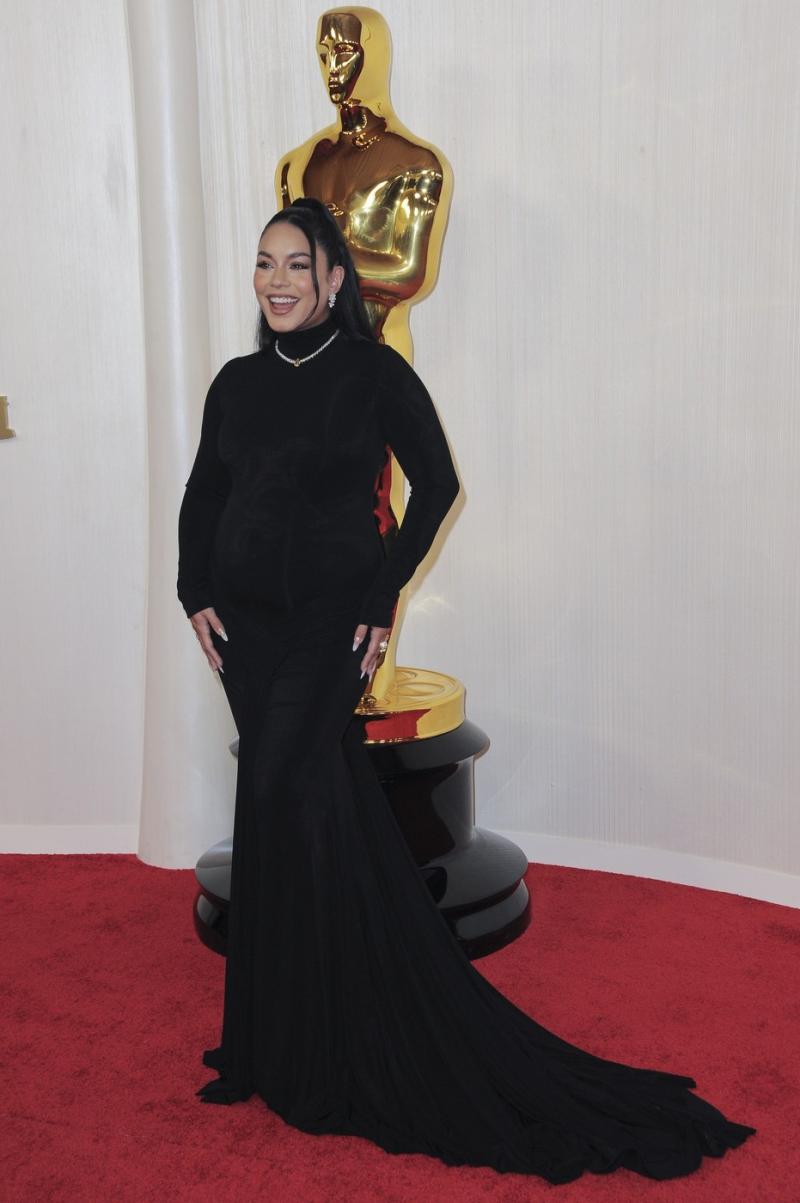 Cele mai bune ţinute de la Oscar 2024. Apariţii inedite pe covorul roşu Cele mai bune ţinute de la Oscar 2024. Apariţii inedite pe covorul roşu