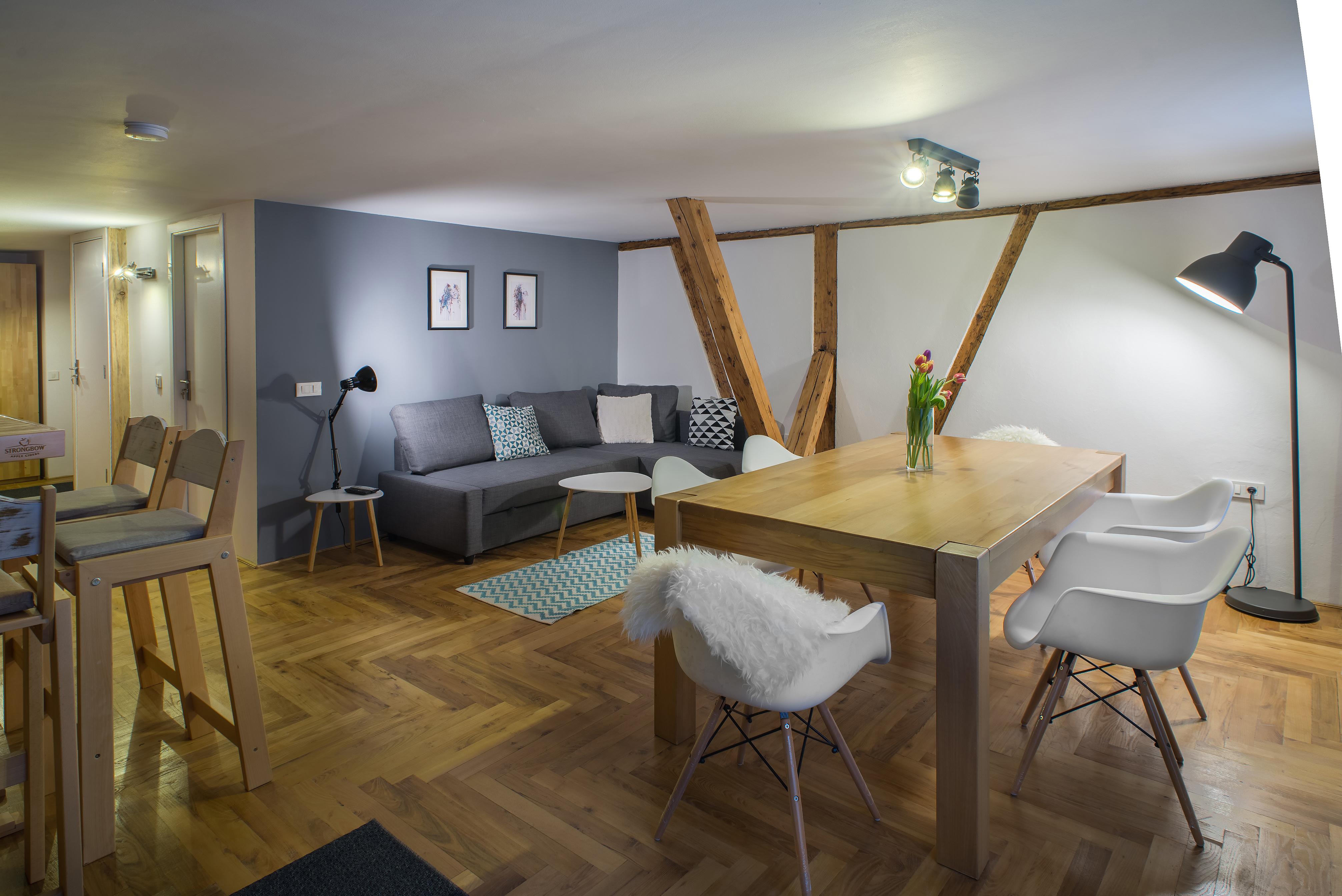 Cât costă o noapte de cazare la hotelul Simonei Halep din Braşov. Are 3 stele şi se află la poalele muntelui Tâmpa