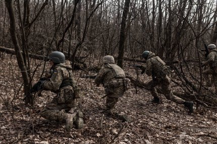 Armata rusă susține că a cucerit satul Nevelske din Donețk după ce Zelenski a spus că avansul Rusiei a fost oprit