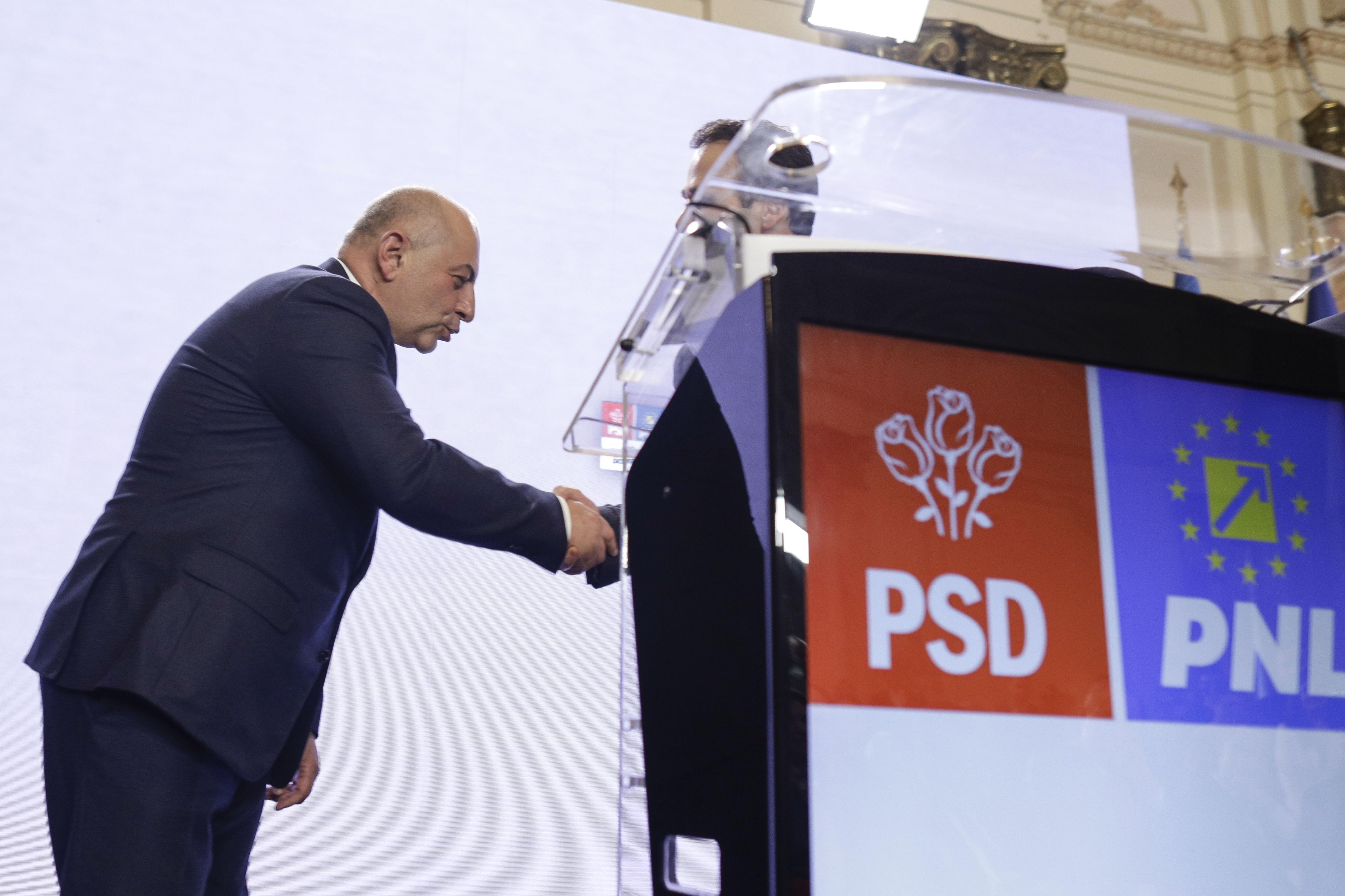 Cum l-au prezentat PSD şi PNL pe Cătălin Cîrstoiu. Ciolacu l-a atacat pe Nicuşor Dan iar Ciucă a spus că a "slujit oamenii toată viaţa lui"