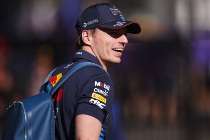 Max Verstappen nu doreşte să plece de la Red Bull până la terminarea contracului, deşi este dorit de Mercedes: "Sunt fericit în echipă"