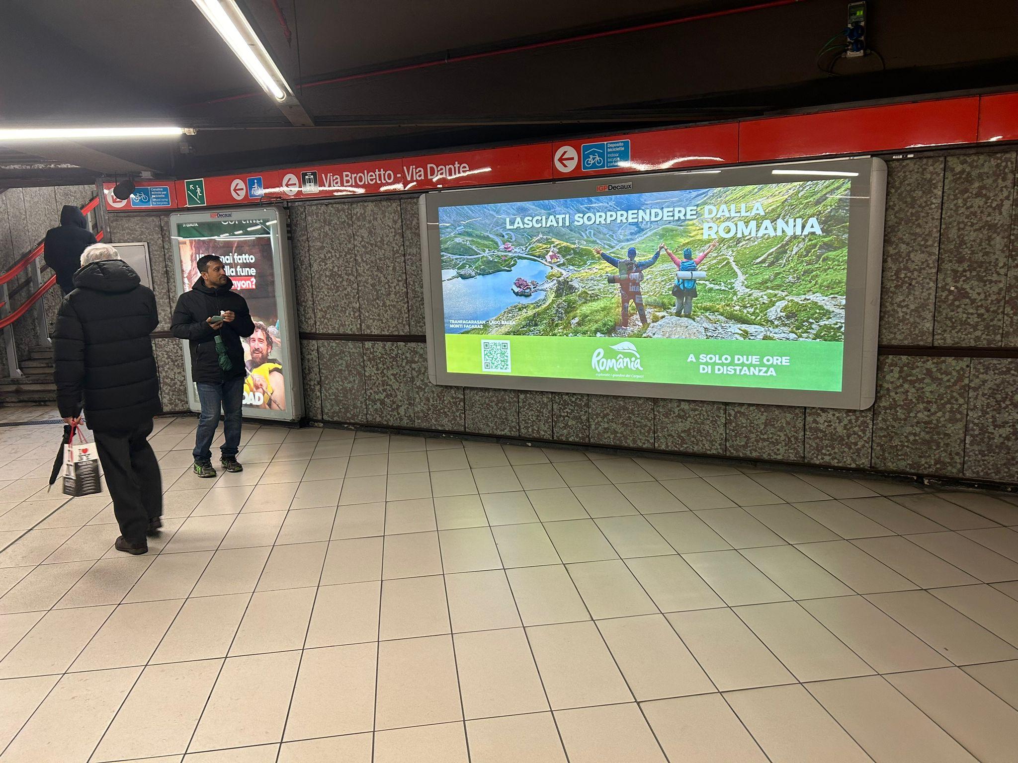 "Lasă-te surprins de România!" O nouă campanie de promovare a ţării în două oraşe-cheie din Europa. Imagini spectaculoase, afişate la metrou şi pe autobuze