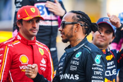 Mercedes intră în cursa pentru Carlos Sainz. Pilotul de la Ferrari, dorit şi de RedBull