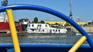 7 milioane de euro pentru două remorchere inutilizabile pe Dunăre. Anchetă a Parchetului European în România