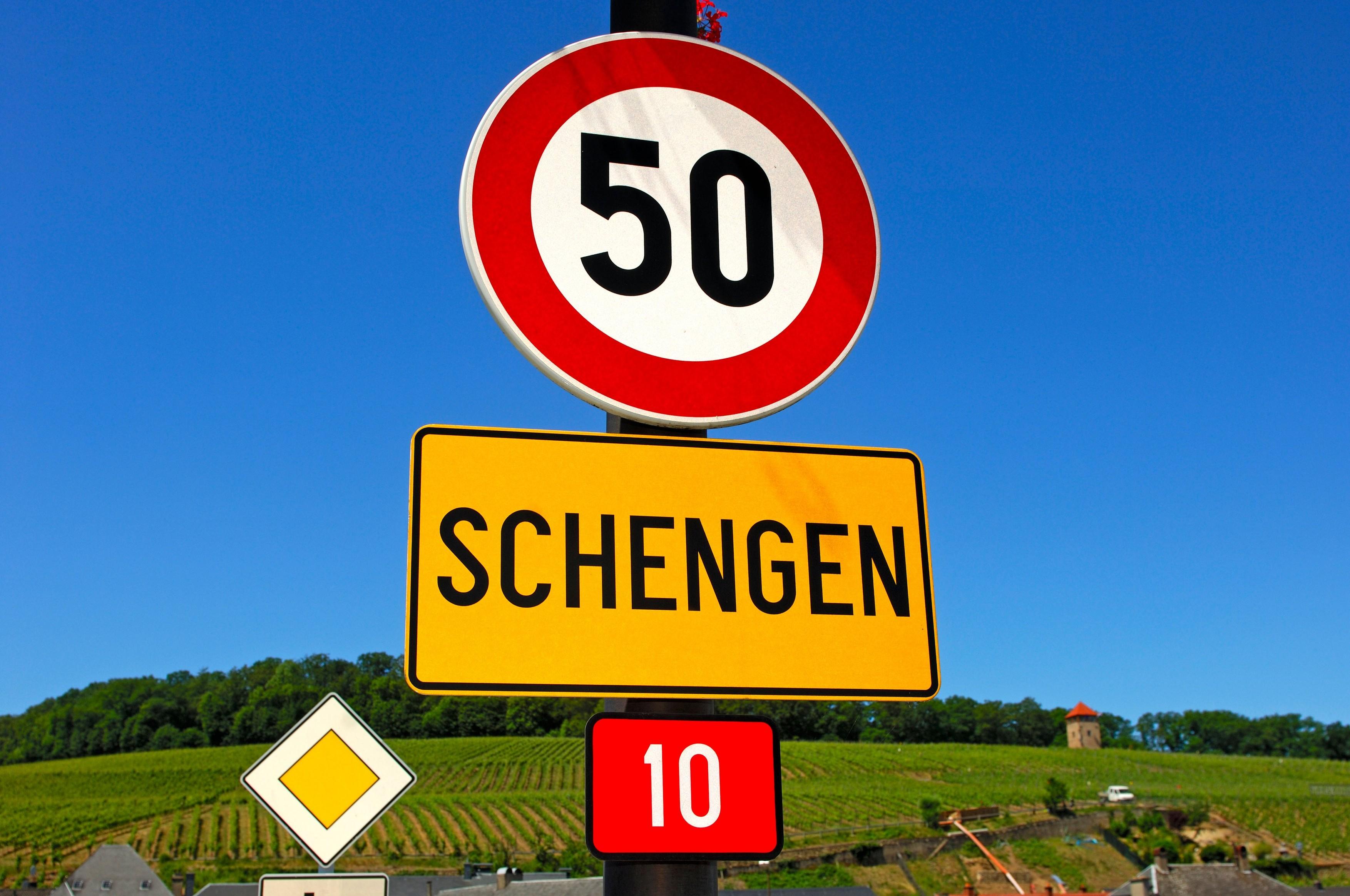 România intră în Schengen aerian şi maritim de la 31 martie