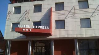 Hotelul Express din Predeal, scos la vânzare de CFR Marfă. Cât costă proprietatea de 3 stele