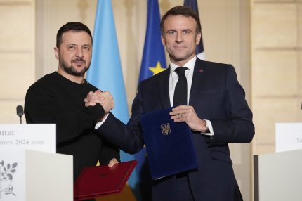 Macron a avertizat că Occidentul ar putea fi nevoit să intervină pentru a salva Ucraina dacă Rusia sparge frontul de est.