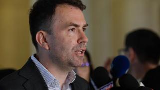 Cătălin Drulă îl acuză pe Ciolacu de "manipularea bursei" în cazul Roşia Montană: "PSD-iştii au făcut bani". USR sesizează DNA şi autorităţile canadiene