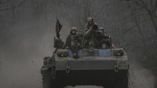 Armata ucraineană recunoaşte că situaţia pe front s-a înrăutăţit: Ruşii vor să cucerească Ceasiv Iar până pe 9 mai