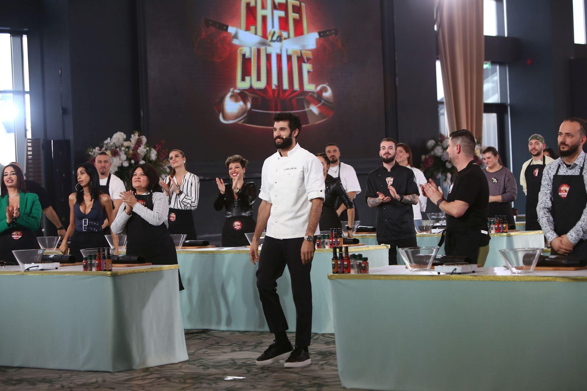 Jurații Chefi la cuțite își alcătuiesc diseară echipele cu care luptă pentru marele trofeu al sezonului