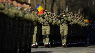 Câţi români s-au angajat ca soldaţi în Armată. Din cele 5.000 de posturi nu s-au ocupat nici jumătate. 20% dintre candidaţi sunt femei