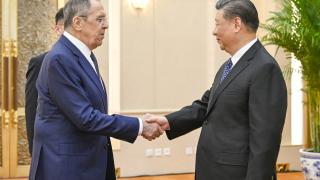 Lavrov: Rusia şi China au eliminat în mare parte dolarul din schimburile comerciale. G7, îngrijorat de ajutorul Beijingului