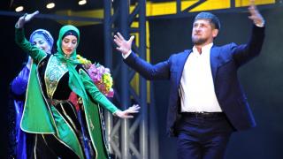 Kadîrov a interzis muzica prea lentă şi prea rapidă. Genurile muzicale scoase în afara legii, în Cecenia