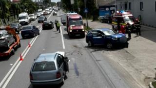 Accident de groază între două maşini, cu patru victime, în Neamţ. Un bărbat este în stop cardio-respirator