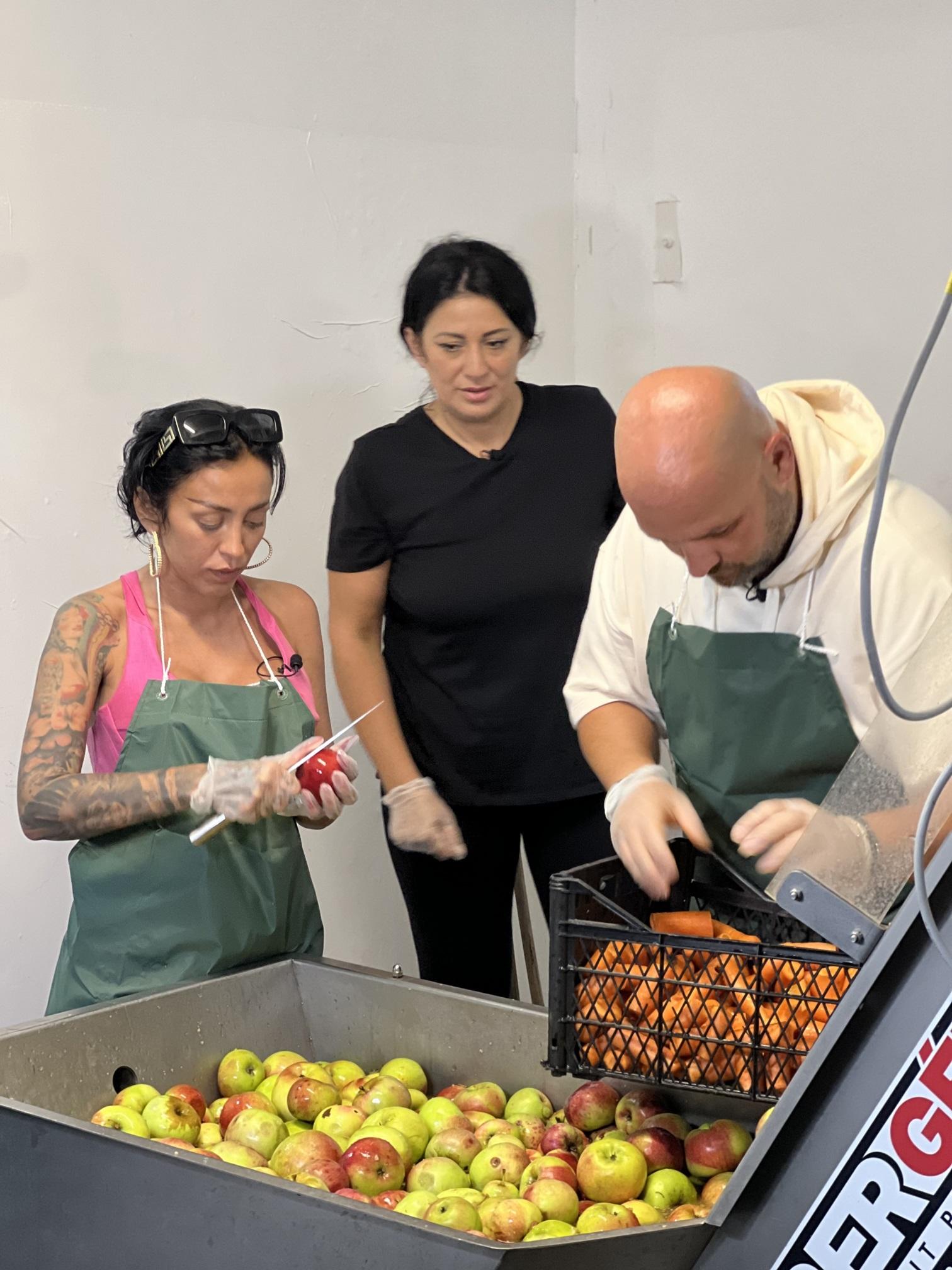 Poftiți pe la noi: Poftiți în Dobrogea! Noile episoade ale sezonului 10 vor fi difuzate in fiecare luni, marți și miercuri, ȋncepând din 20 mai, la Antena 1