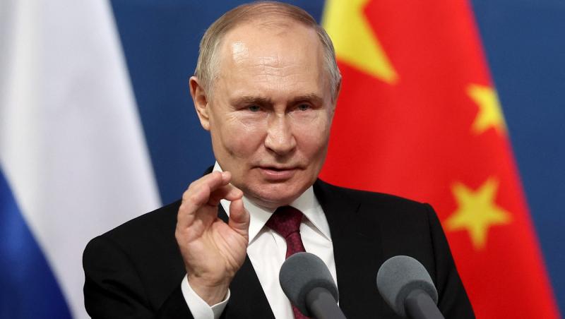 Vladimir Putin continuă să "cureţe" armata. A pus doi economişti să conducă Ministerul Apărării de la Moscova